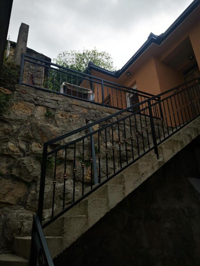 Apartman And Rooms Dream House モスタル エクステリア 写真