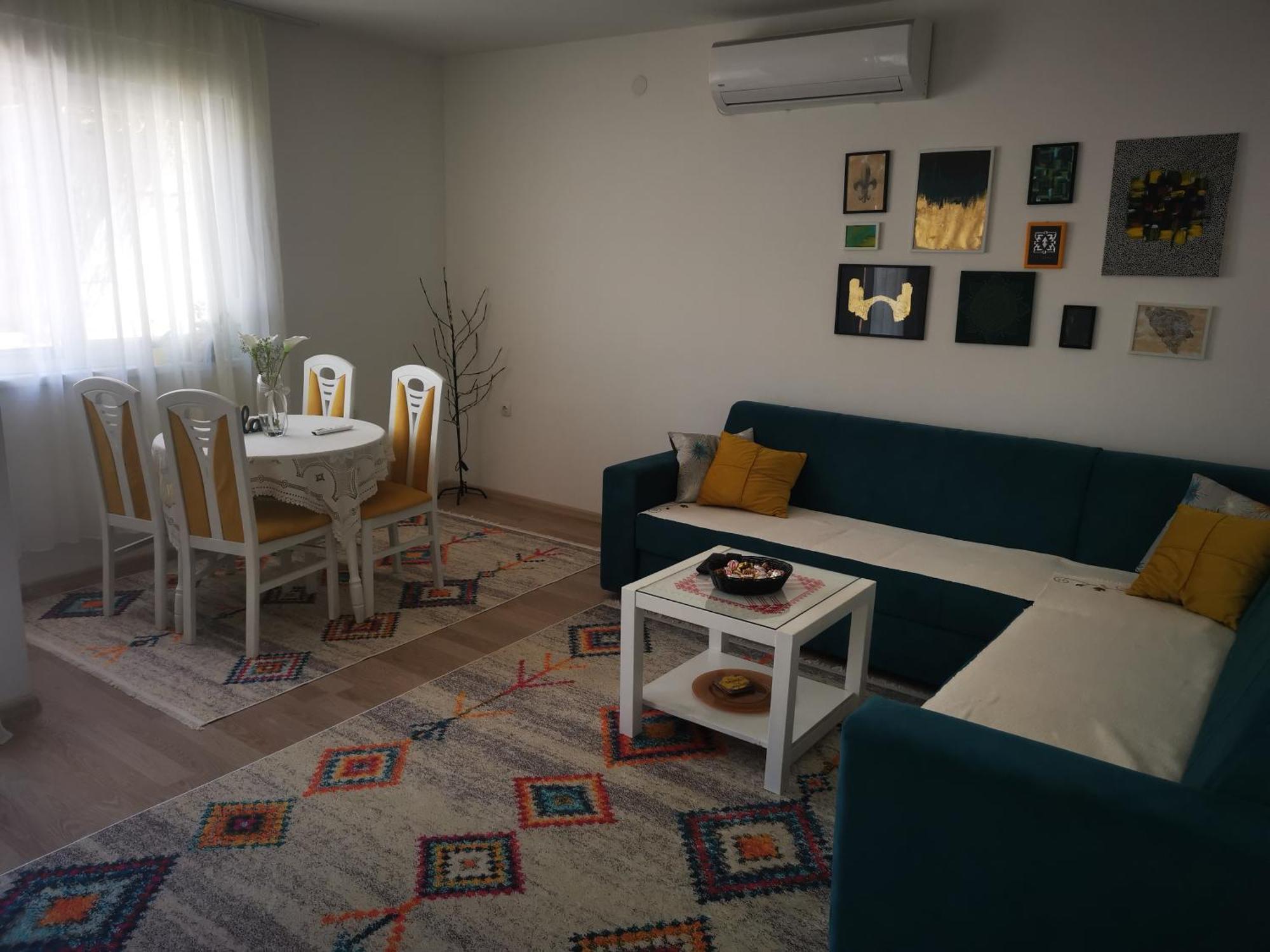 Apartman And Rooms Dream House モスタル エクステリア 写真