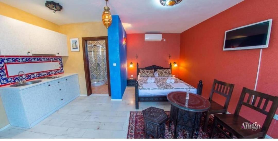 Apartman And Rooms Dream House モスタル エクステリア 写真