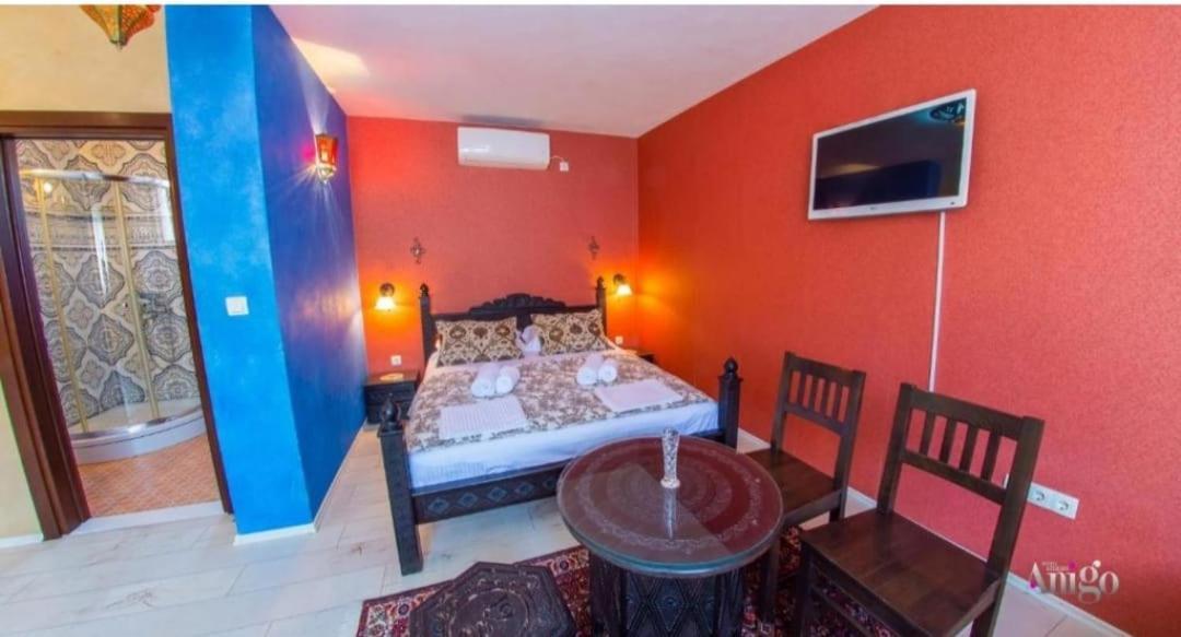 Apartman And Rooms Dream House モスタル エクステリア 写真