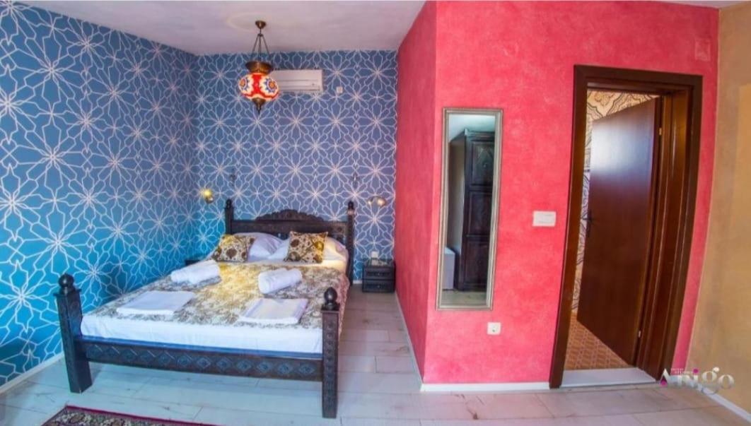 Apartman And Rooms Dream House モスタル エクステリア 写真